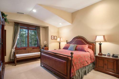 Lodge Mammoth Golf Properties By 101 Great Escapes