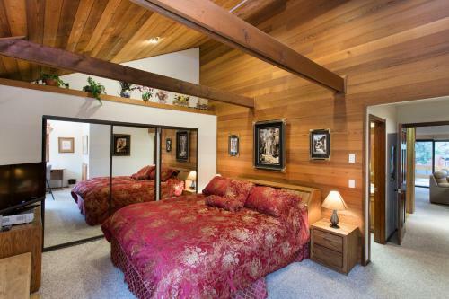 Lodge Mammoth Golf Properties By 101 Great Escapes