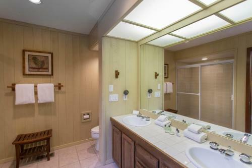Lodge Mammoth Golf Properties By 101 Great Escapes