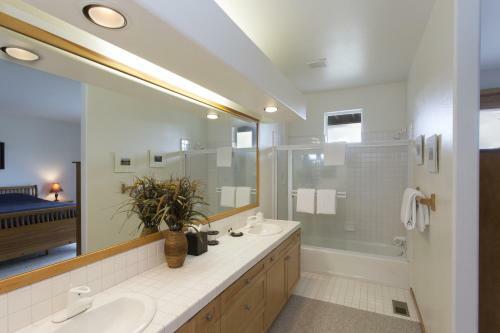 Lodge Mammoth Golf Properties By 101 Great Escapes