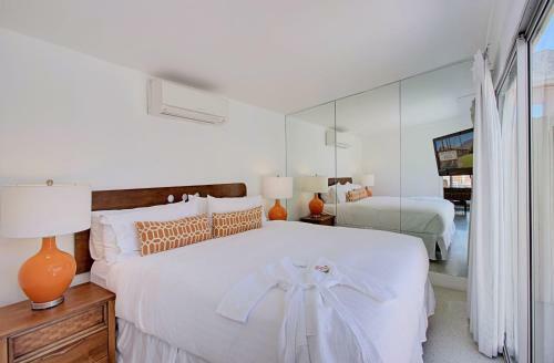 Del Marcos Hotel - Adults Only 21 & Up