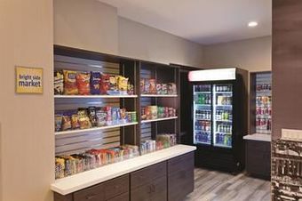 Hotel La Quinta Inn & Suites Pomona - Cal Poly.