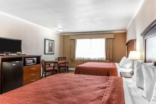 Hotel Quality Inn Near Hearst Castle