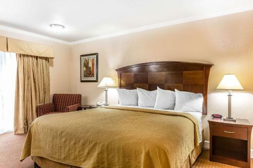 Hotel Quality Inn Near Hearst Castle