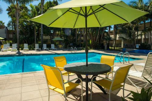 Hotel Lemon Tree Inn