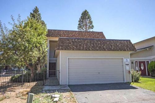 2074 Traverse Court