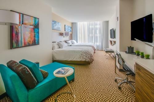 Renaissance Denver Downtown City Center Hotel