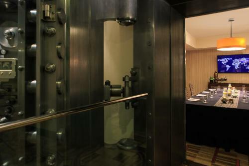 Renaissance Denver Downtown City Center Hotel