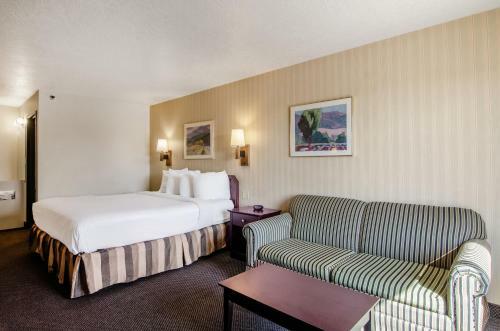 Motel Americas Best Value Inn & Suites
