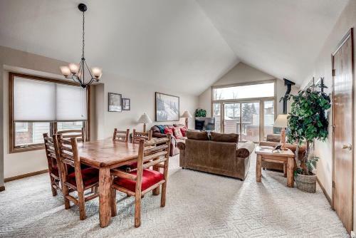 Apartamento Pitkin Townhome 704