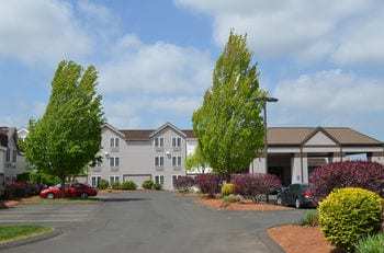 Best Western Hartford Hotel And Suites
