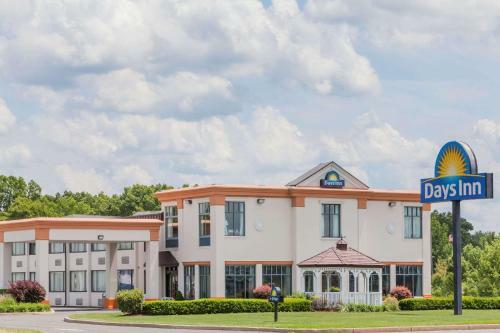Hotel Days Inn Bradley Airport