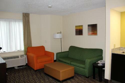 Hotel Baymont Inn & Suites Newark