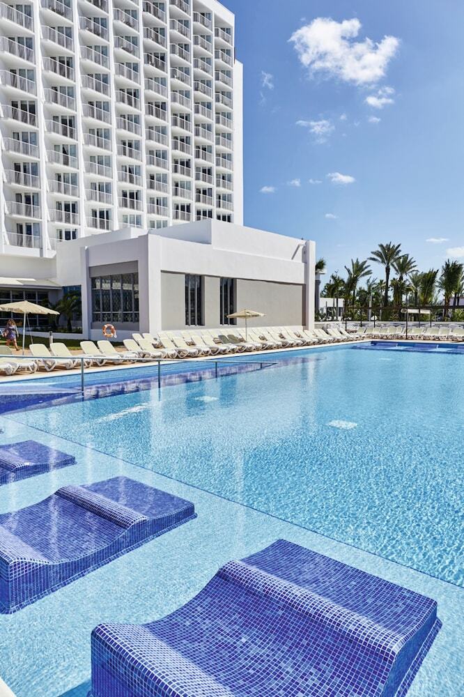 Hotel Riu Palace Paradise Island All Inclusive