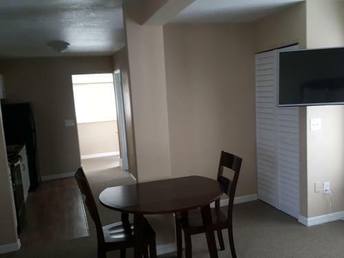Hotel Beach View Suites