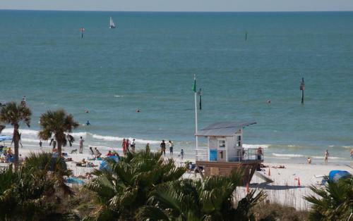 Hotel Beach View Suites