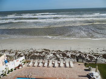 Beachside Motel