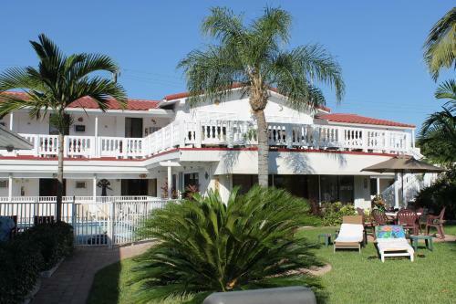 Motel Breakaway Inn Guest House