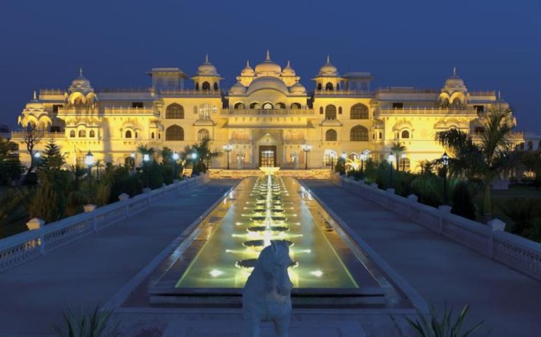 Hotel Shiv Vilas