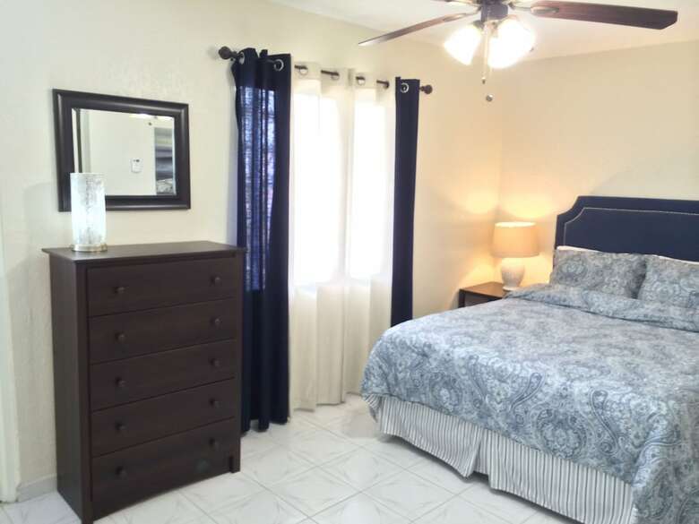 Apartamento Hollywood By The Sea Suites