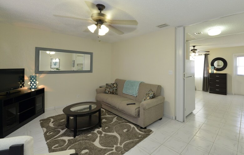 Apartamento Hollywood By The Sea Suites