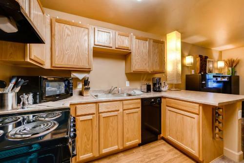 Lodge First Tracks By Wyndham Vacation Rentals