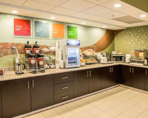 Hotel Comfort Suites Lake City
