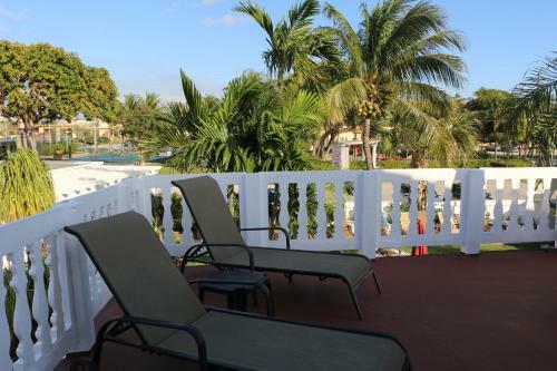Motel Breakaway Inn Guest House