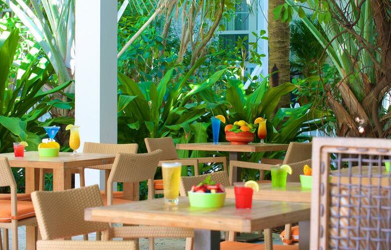 Parrot Key Hotel And Resort