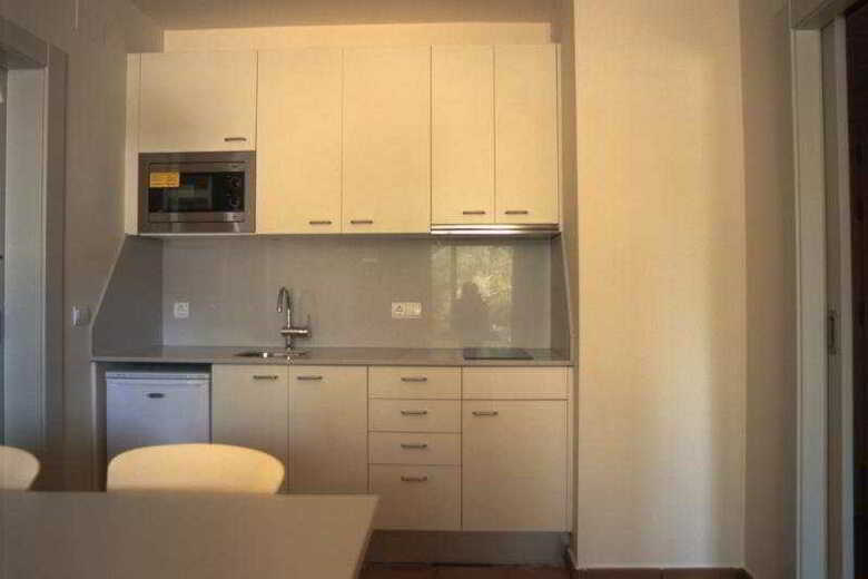 Ciutat De Palol Aparthotel
