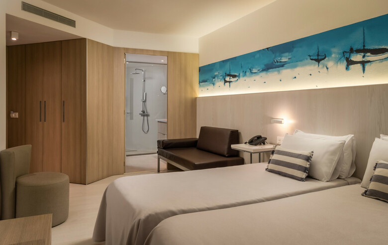 Hotel (The Place) Mar Mediterrania By Alegria