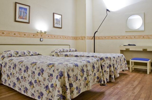 Hotel Apartamentos Tribunal