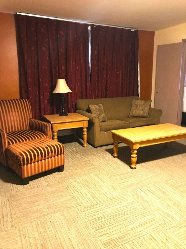 America's Best Value Inn Executive Suites & Hotel