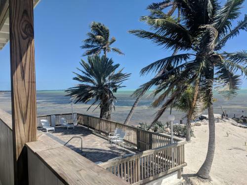 Hotel Rainbow Bend Resort