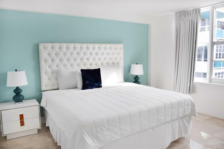 Apartamentos Seacoast Suites