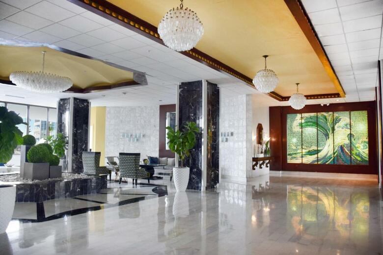 Apartamentos Seacoast Suites