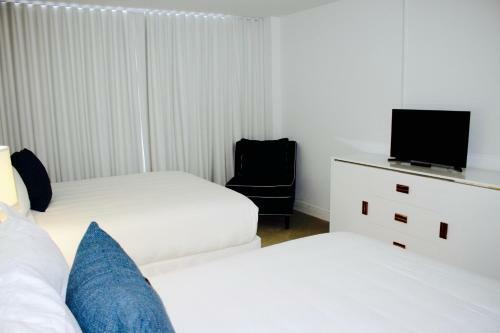 Ocean Paradise Apartments