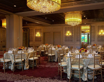 Royal Sonesta Hotel