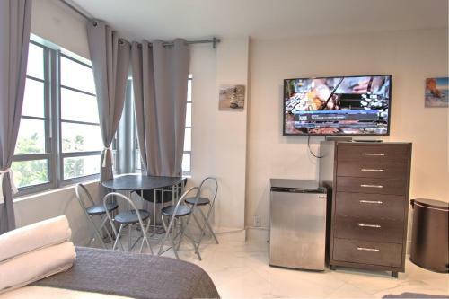 Deluxe Studios And Apartments At The Shelborne