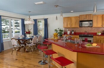 Bed & Breakfast Bayfront Marin House