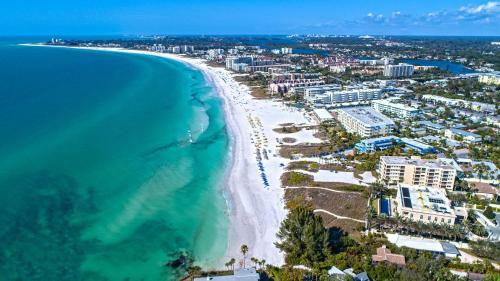 Hotel Comfort Suites Sarasota-siesta Key
