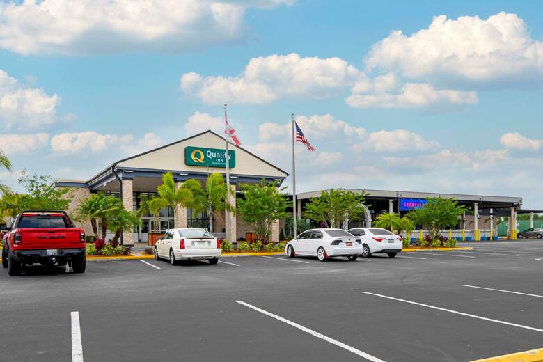 Hotel Clarion Inn Tampa - Brandon