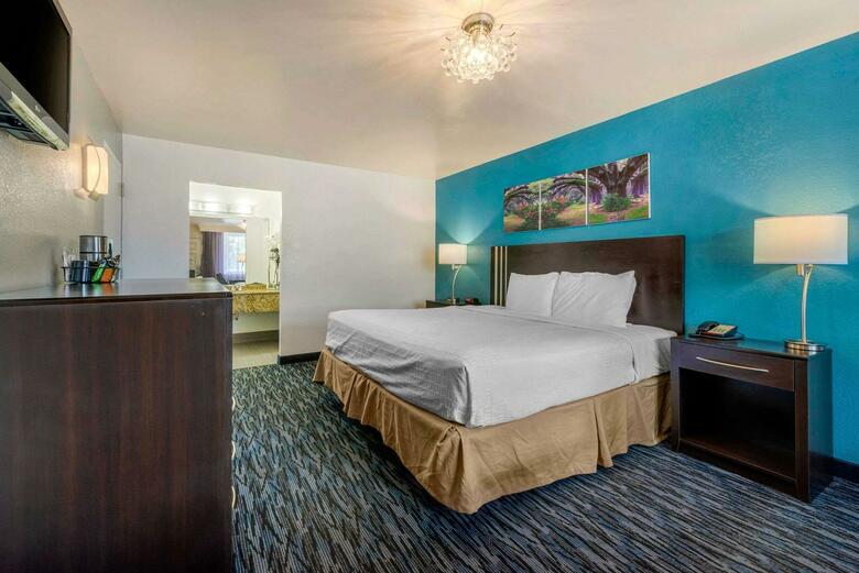Hotel Clarion Inn Tampa - Brandon