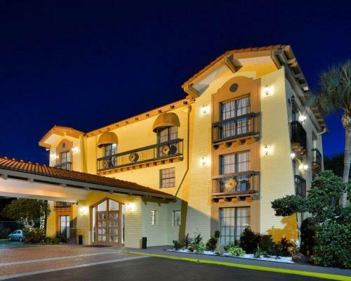 Motel Rodeway Inn & Suites Tampa