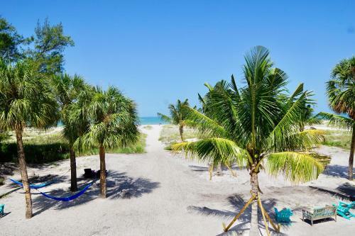 Molloy Gulf Motel & Cottages