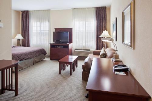Hotel Staybridge Suites Columbus - Fort Benning