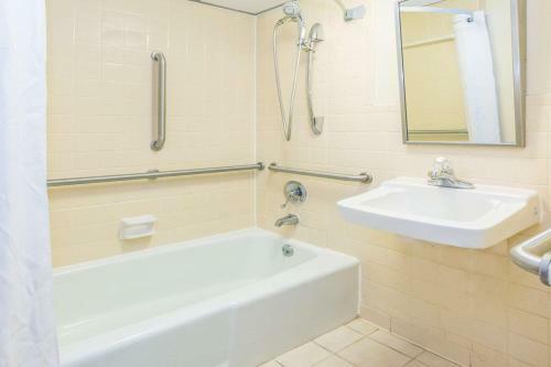 Motel Days Inn Valdosta Mall