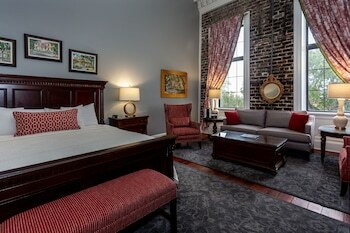 Bed & Breakfast East Bay Inn