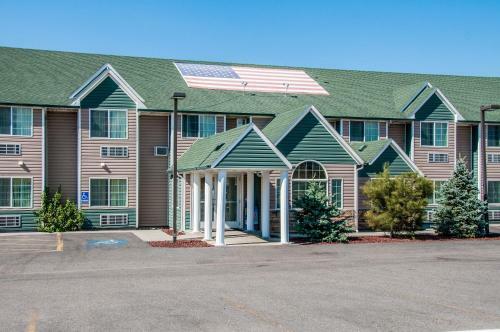 Motel 6 Snake River