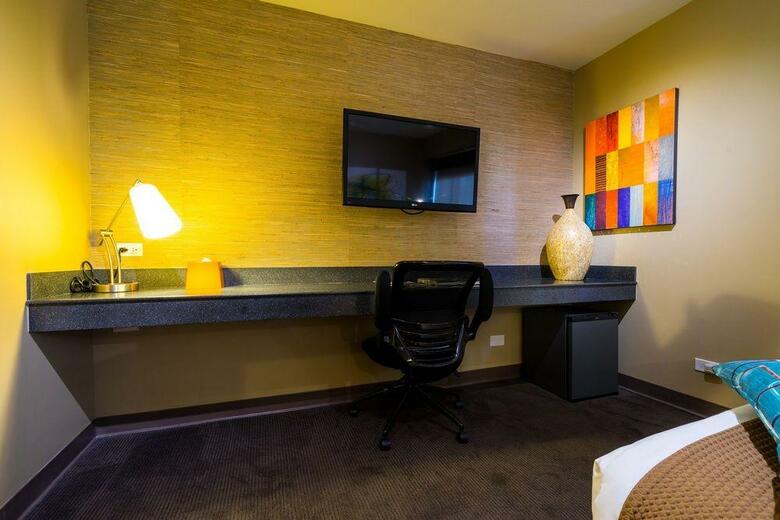 Vive Hotel Waikiki